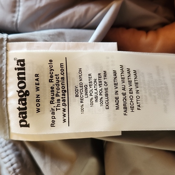Women's Silver XS Patagonia Puff Coat - Picture 6 of 6